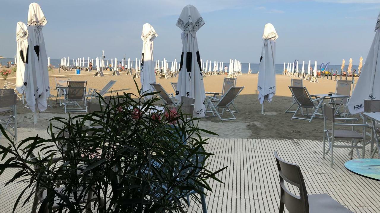 Vela Luxury Sea View Apartments - Marina Surf Năvodari Zewnętrze zdjęcie